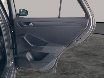 Volkswagen T-Roc 1.5 TSI EVO Active DSG (150 ps) - BLUETOOTH - SPEED LIMIT RECOG