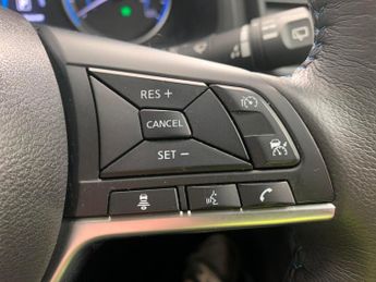 Nissan Leaf 39kWh Acenta (150 ps) - HEATED SEATS - NAV - HEATED STEERING