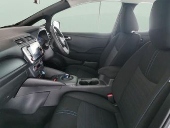 Nissan Leaf 39kWh Acenta (150 ps) - HEATED SEATS - NAV - HEATED STEERING