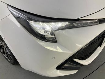 Toyota Corolla 1.8 VVT-h Design CVT (122 ps) - AUTO PARK - LED - REVERSE CAM