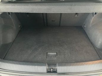 Volkswagen T-Roc 1.5 TSI EVO Active DSG (150 ps) - BLUETOOTH - SPEED LIMIT RECOG