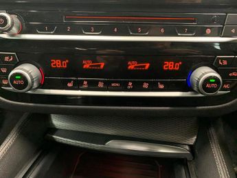 BMW 5 Series 2.0 520d M Sport xDrive (190 ps) - HK AUDIO - REVERSE CAM - DAKO