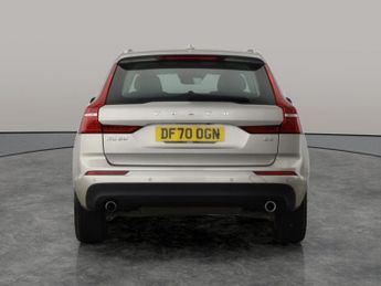 Volvo XC60 2.0 B5 MHEV Momentum (250 ps) - B PILLAR VENTILATION - BLUETOOTH