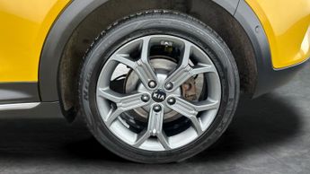 Kia Xceed 1.4 T-GDi First Edition DCT (138 bhp) - HEATED SEATS - HEATED ST