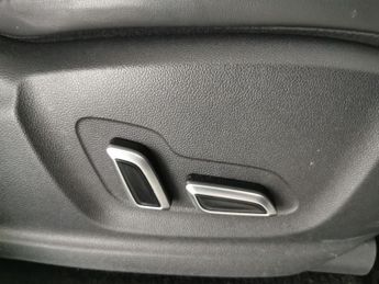 MG Mg Hs 1.5 T-GDI 16.6kWh Excite Plug-in (258 ps) - 360 CAM - LED - REVE