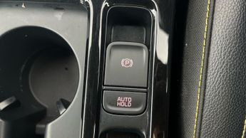 Kia Xceed 1.4 T-GDi First Edition DCT (138 bhp) - HEATED SEATS - HEATED ST