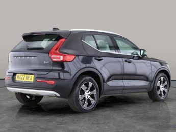 Volvo XC40 2.0 B4 MHEV Inscription DCT AWD (197 ps) - LED