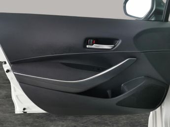 Suzuki Swace 1.8h SZ-T CVT (122 ps) - LANE DEPARTURE  - BLUETOOTH - CRUISE