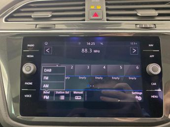 Volkswagen Tiguan 2.0 TDI SEL DSG (150 ps) - ACTIVE INFO DISPLAY - PADDLE SHIFT