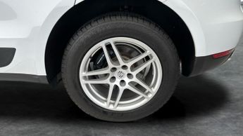 Porsche Macan 2.0T PDK 4WD (245 ps) - LANE DEPARTURE  - CRUISE - PADDLE SHIFT