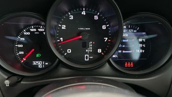 Porsche Macan 2.0T PDK 4WD (245 ps) - LANE DEPARTURE  - CRUISE - PADDLE SHIFT