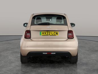 Fiat 500e 42kWh La Prima (118 ps) - BLUETOOTH - SPEED LIMIT RECOG - AIR CO