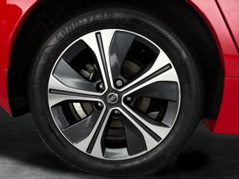 Nissan Leaf 40kWh N-Connecta (150 ps) - 360 CAM - LED - REVERSE CAM