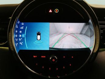 Mini Electric Hatch Cooper SE 32.6kWh Level 2 (184 ps) - HEATED SEATS - NAV