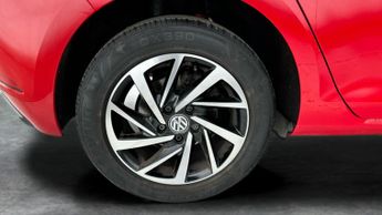 Volkswagen Golf 1.0 TSI Match DSG (115 ps) - PARK ASSIST - CLIMATE CONTROL - KEY