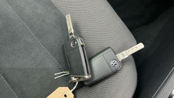 Volkswagen Golf 1.6 TDI GT DSG (115 ps) - SD CARD MEDIA INPUT - DAB - PRIVACY GL