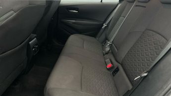 Toyota Corolla 1.8 VVT-h Icon Touring Sports CVT (140 ps) - LED - REVERSE CAM