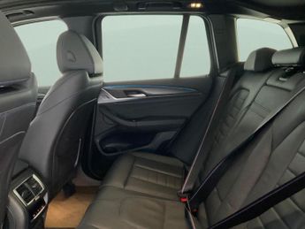 BMW iX3 80kWh M Sport Pro (286 ps) - PARK ASSIST - HK AUDIO - CARPLAY