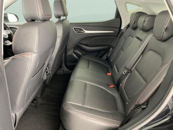 MG MG ZS 51.1kWh Trophy Connect (176 ps) - NAV - BLIND SPOT ASSIST - LANE