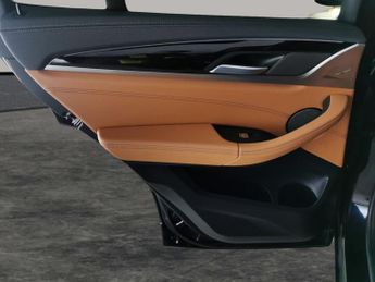 BMW iX3 80kWh Premier Edition Pro (286 ps) - PARK ASSIST