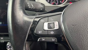 Volkswagen Golf 1.6 TDI GT DSG (115 ps) - NAV - LIGHT AND SIGHT PACK - BLUETOOTH