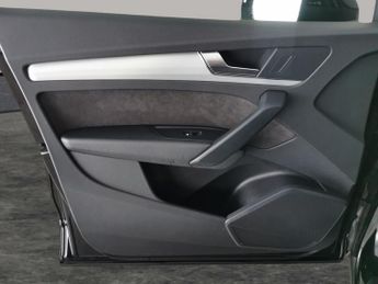 Audi Q5 2.0 TDI 40 S line S Tronic quattro (190 ps) - SPORTS SEATS