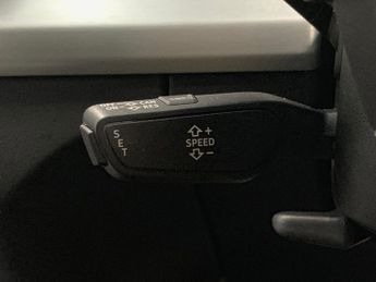 Audi Q5 2.0 TDI 40 S line S Tronic quattro (190 ps) - SPORTS SEATS