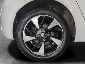 Vauxhall Corsa Electric 50kWh SE Nav (7.4Kw Charger) (136 ps) - CRUISE - KEYLESS START