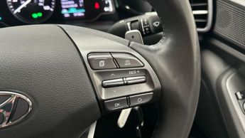 Hyundai Ioniq 1.6 h-GDi Premium SE DCT (141 ps) - CRUISE - PADDLE SHIFT - CLIM