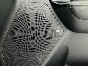 Kia Niro 1.6 GDi 4 DCT (139 bhp) - HEAT AND COOL SEATS - LED - REVERSE CA