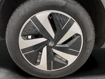 MG MG ZS 51.1kWh Trophy Connect (176 ps) - NAV - BLIND SPOT ASSIST - LANE