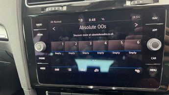 Volkswagen Golf 1.6 TDI GT DSG (115 ps) - NAV - LIGHT AND SIGHT PACK - BLUETOOTH