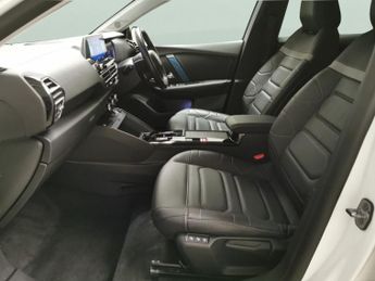 Citroen e-C4 50kWh Shine Plus (136 ps) - HEATED STEERING - BLIND SPOT ASSIST 