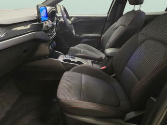 Ford Focus 1.5 EcoBlue ST-Line (120 ps) - CRUISE - PADDLE SHIFT - FORD MYKE