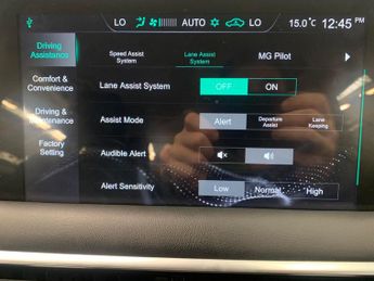 MG Mg Hs 1.5 T-GDI 16.6kWh Excite Plug-in (258 ps) - 360 CAM - LED - REVE