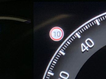 Toyota RAV4 2.5 VVT-h GPF Design CVT (218 ps) - LED - REVERSE CAM - NAV