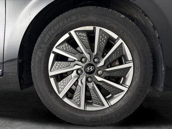 Hyundai Ioniq 38.3kWh Premium (136 ps) - LED - REVERSE CAM - NAV