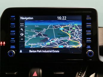 Toyota C-HR 1.8 VVT-h GPF Design CVT (122 ps) - LED - REVERSE CAM - NAV