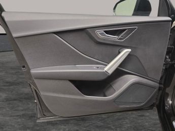 Audi Q2 1.5 TFSI CoD 35 Sport S Tronic (150 ps) - AIR CON - SPORTS SEATS