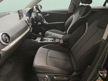 Audi Q2 1.5 TFSI CoD 35 Sport S Tronic (150 ps) - AIR CON - SPORTS SEATS