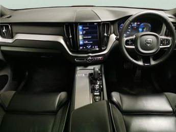 Volvo XC60 2.0h T6 Recharge 11.6kWh R-Design Plug-in AWD (340 ps) - HEATED 