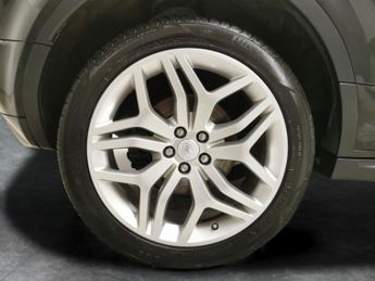 Land Rover Range Rover Evoque 2.0 TD4 HSE Dynamic 4WD (180 ps) - NAV - LANE DEPARTURE 