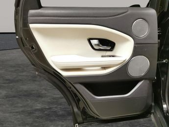 Land Rover Range Rover Evoque 2.0 TD4 HSE Dynamic 4WD (180 ps) - NAV - LANE DEPARTURE 