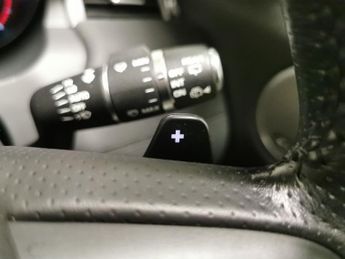 Land Rover Range Rover Evoque 2.0 TD4 HSE Dynamic 4WD (180 ps) - NAV - LANE DEPARTURE 