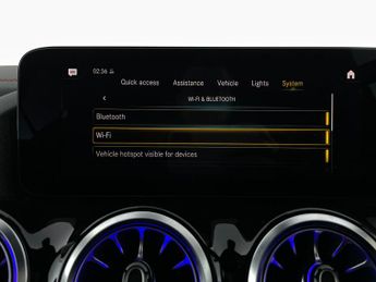 Mercedes-Benz EQA EQA 250 66.5kWh AMG Line (190 ps) - NAV - WIFI - MIRROR PACKAGE