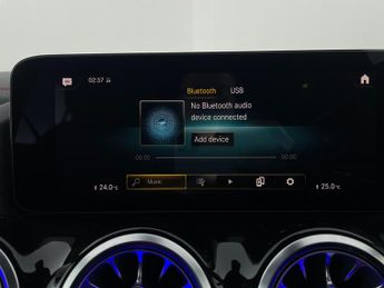 Mercedes-Benz EQA EQA 250 66.5kWh AMG Line (190 ps) - NAV - MIRROR PACKAGE