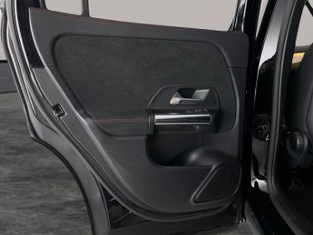 Mercedes-Benz EQA EQA 250 66.5kWh AMG Line (190 ps) - NAV - MIRROR PACKAGE