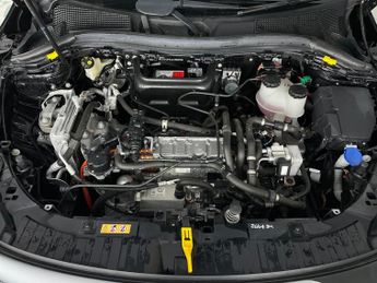 Mercedes-Benz EQA EQA 250 66.5kWh AMG Line (190 ps) - NAV - MIRROR PACKAGE