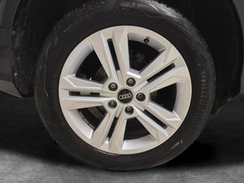 Audi Q2 1.5 TFSI CoD 35 Sport S Tronic (150 ps) - AIR CON - SPORTS SEATS