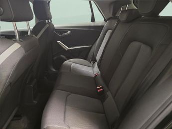 Audi Q2 1.5 TFSI CoD 35 Sport S Tronic (150 ps) - AIR CON - SPORTS SEATS